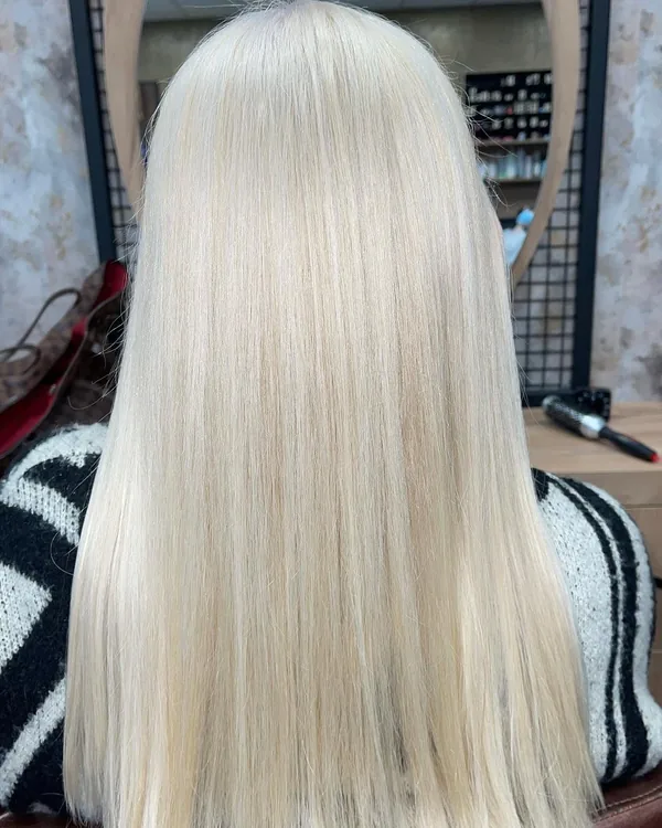 Kühles Blond mit fließendem Farbübergang